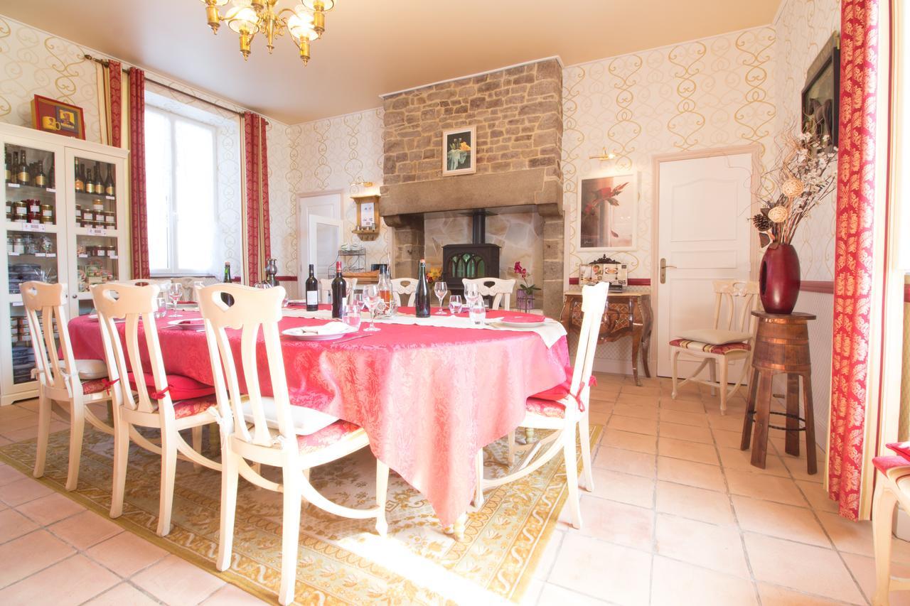 La Maison De La Fontaine, Bocage Le Bény-Bocage
